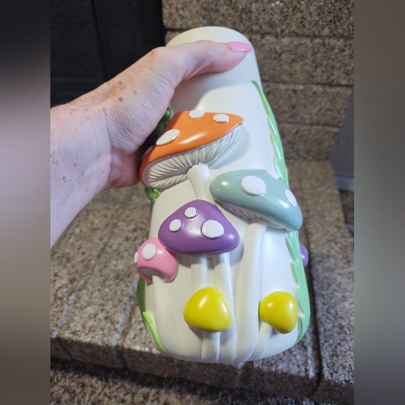 Mushroom Vase Ceramic Electric Pastel Boho Colorful - Picture 4 of 16